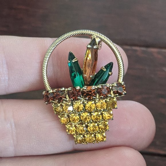 VTG amber citrine rhinestone flower basket brooch - Picture 2 of 3